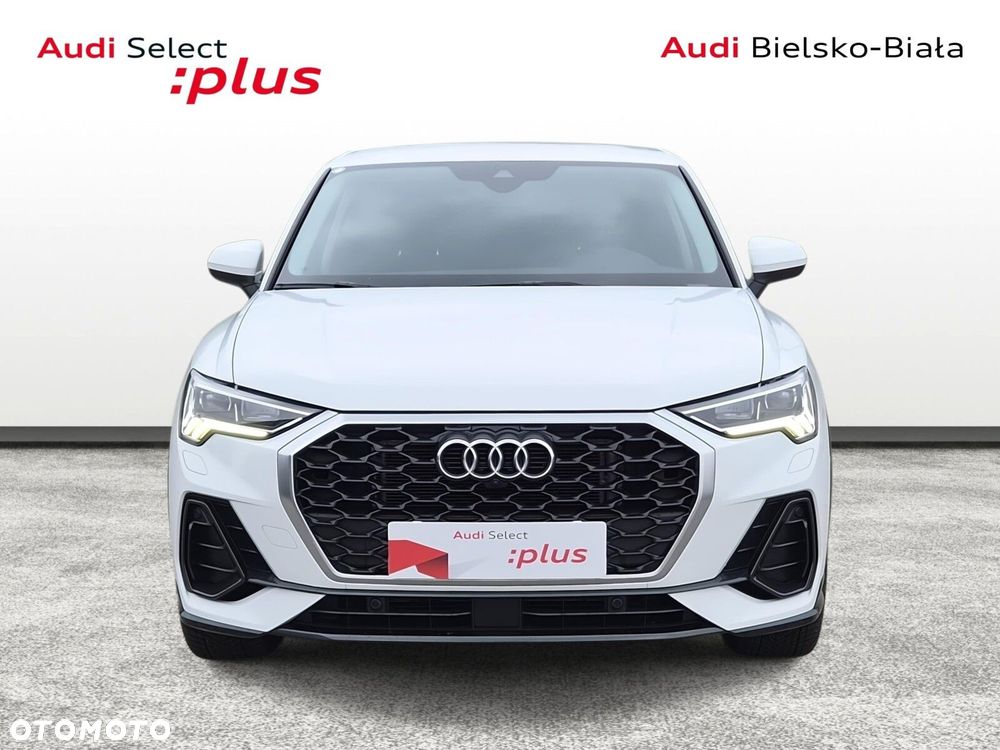 Audi Q3 Sportback - 9