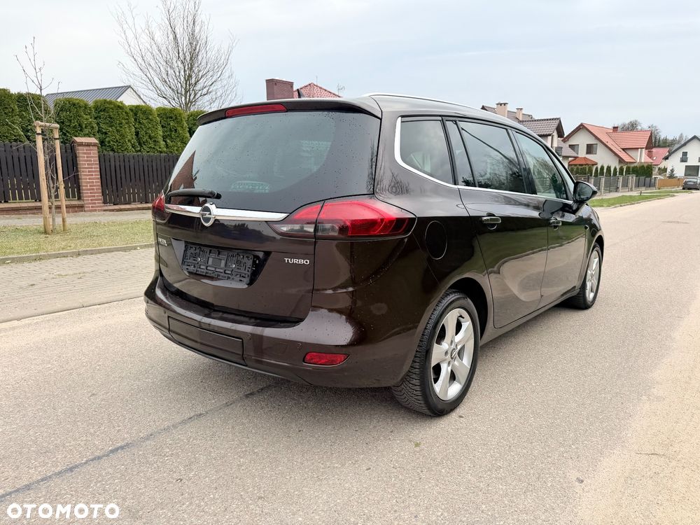 Opel Zafira - 25