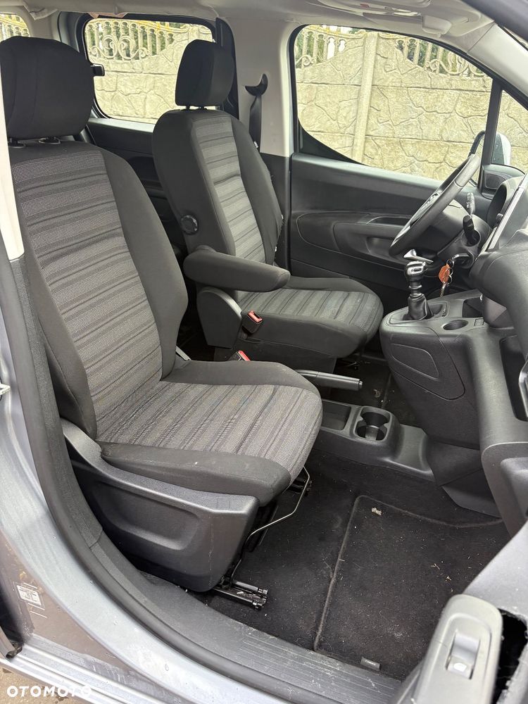 Opel Combo 1.2 Turbo Elite S&S - 17