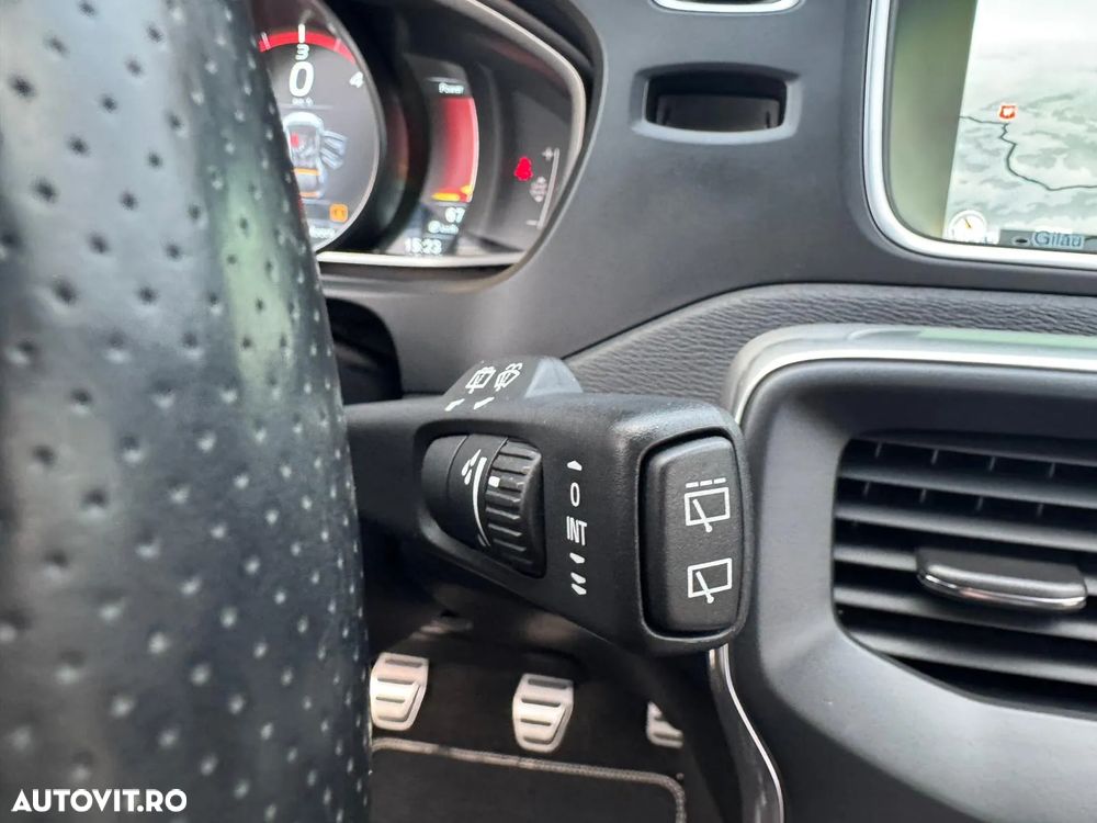 Volvo V40 D4 RDesign - 28
