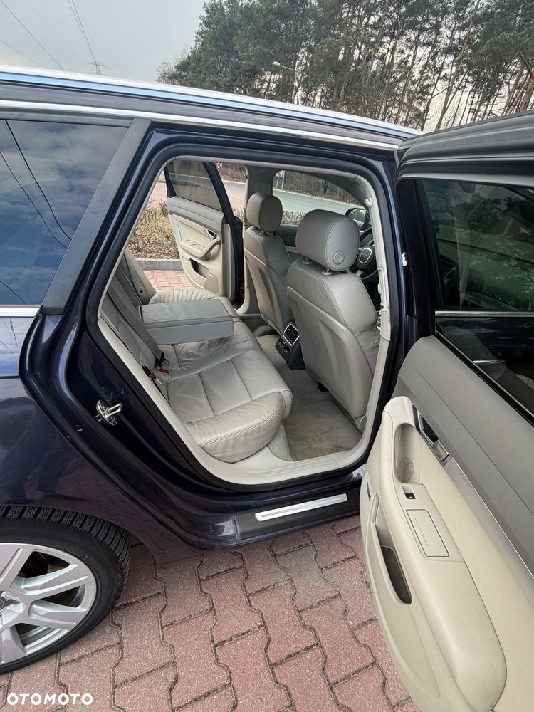 Audi A6 Avant 3.0 TDI DPF quattro tiptronic - 13