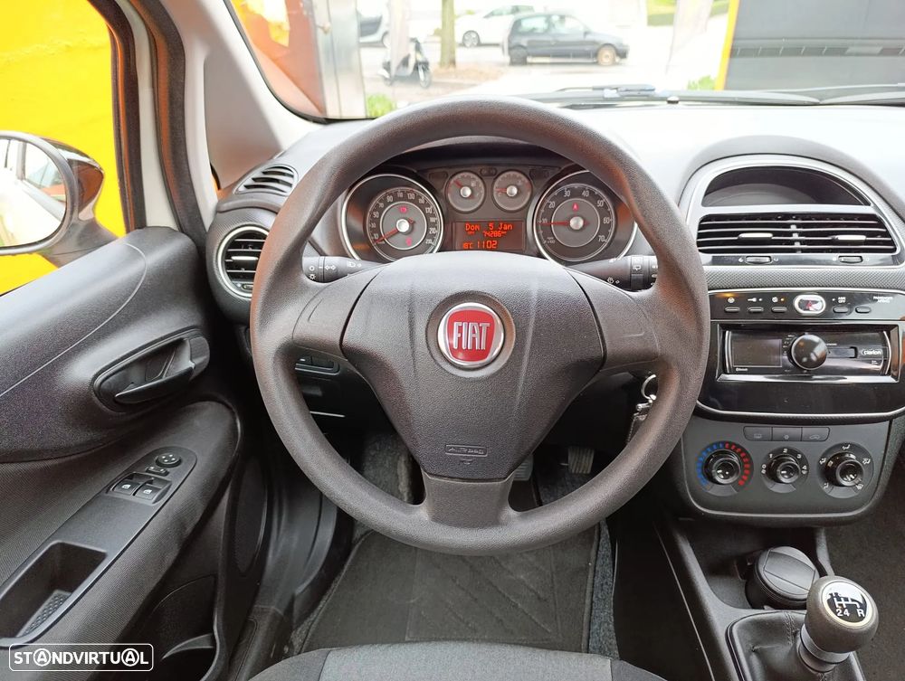 Fiat Punto 1.2 Young II S&S - 10