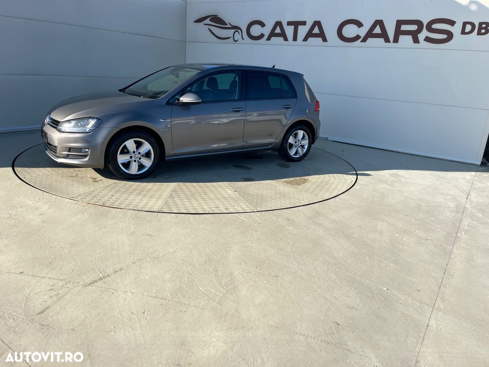 Volkswagen Golf 1.2 TSI BMT Comfortline - 6