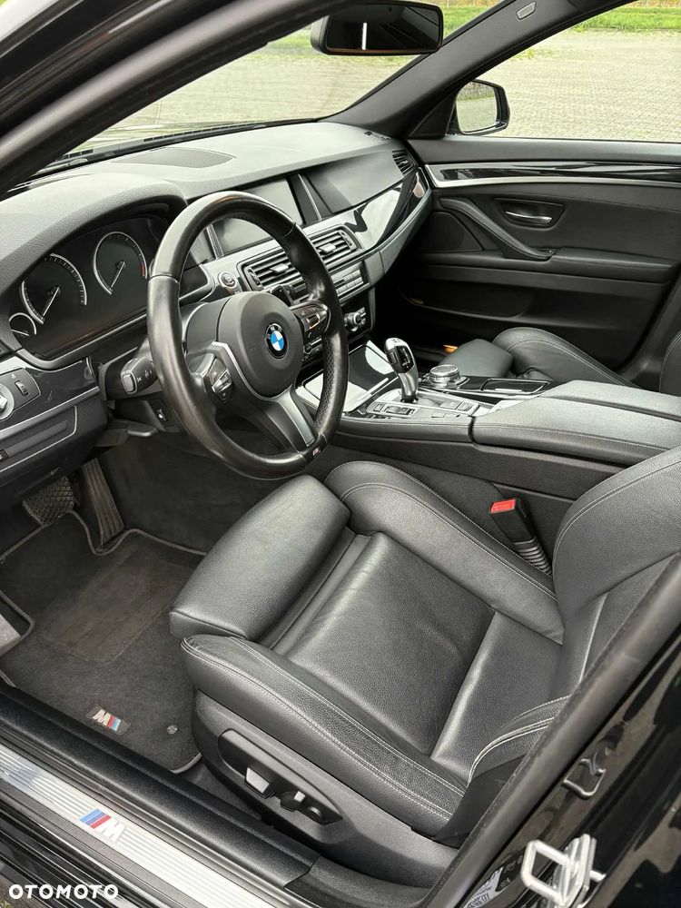 BMW Seria 5 520d xDrive - 9