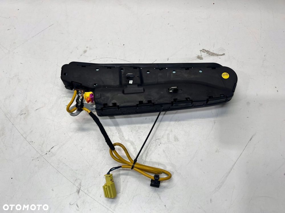 PODUSZKA FOTELA PRAWY PRZÓD AUDI A3 8P 1T0880242A - 2