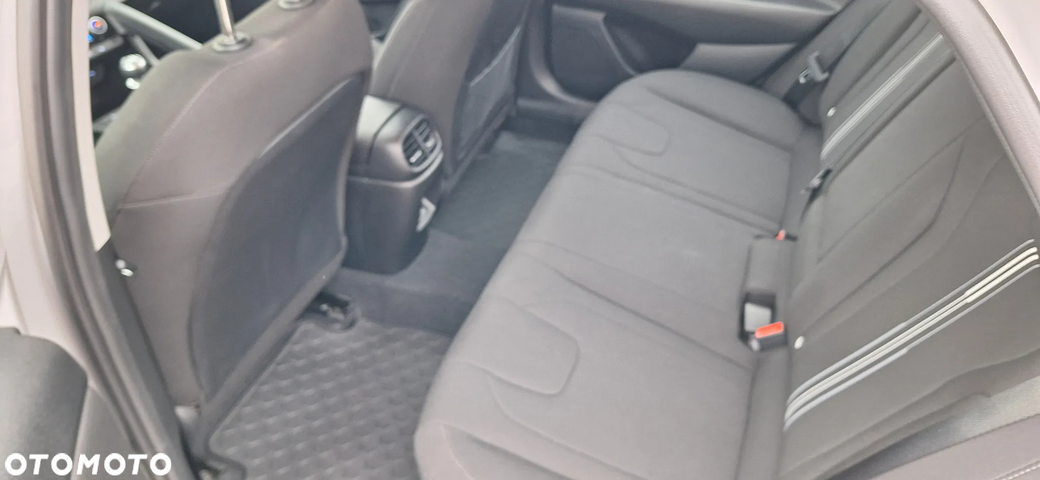 Hyundai Elantra 1.6 Smart - 11