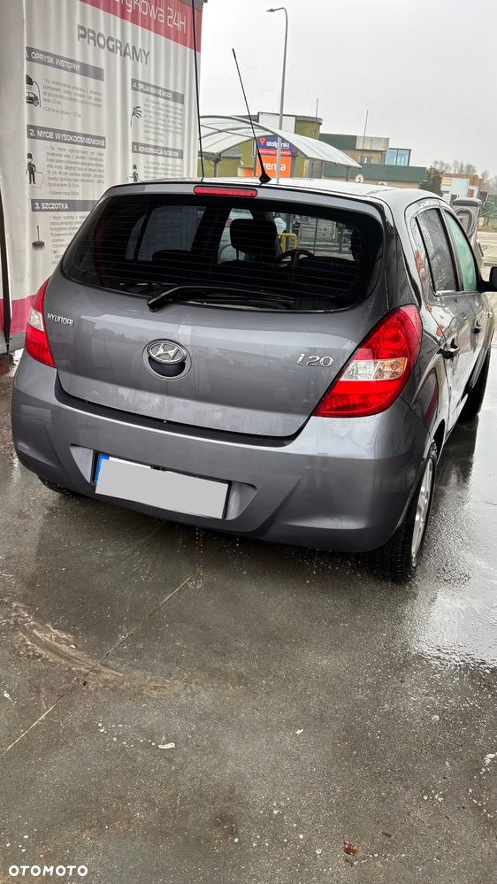 Hyundai i20 - 2