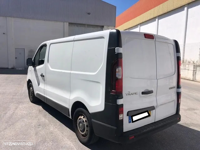 Renault Trafic 1.6 dCi com IVA Dedutível - 12