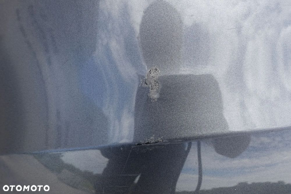 ZDERZAK TYLNY GOLF V VI KOMBI - 4