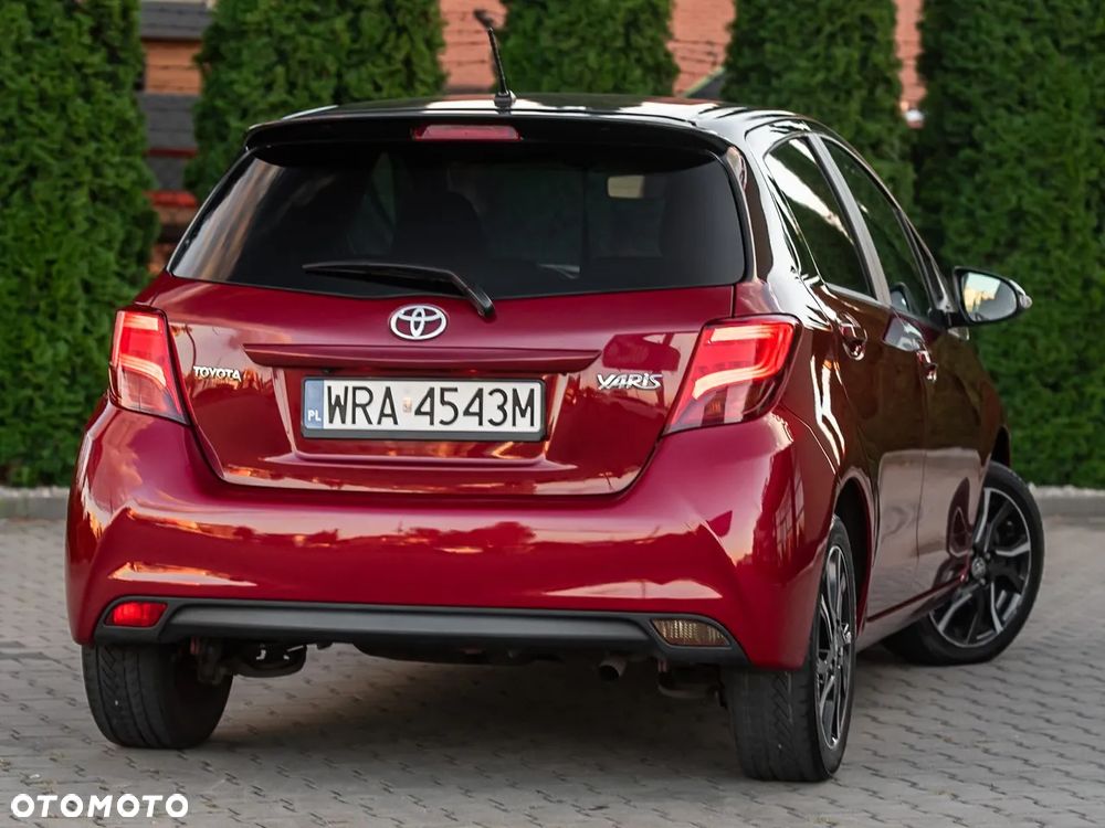 Toyota Yaris 1.33 Selection Platinum - 12