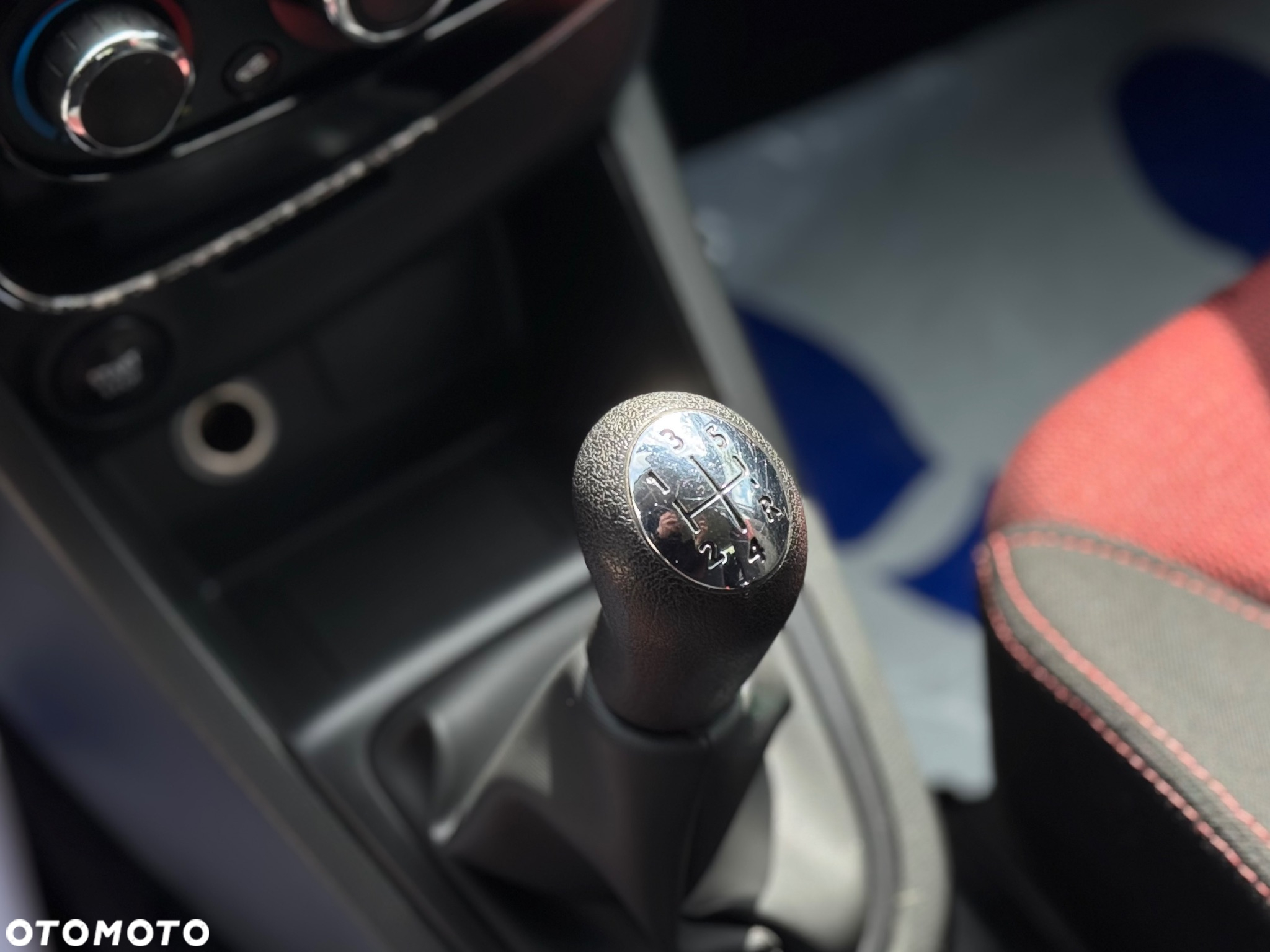 Renault Clio - 18