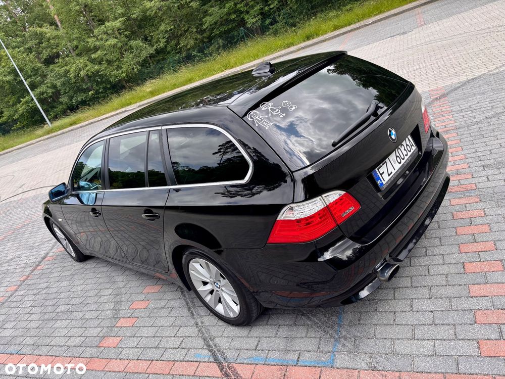 BMW Seria 5 520d Edition Exclusive - 16