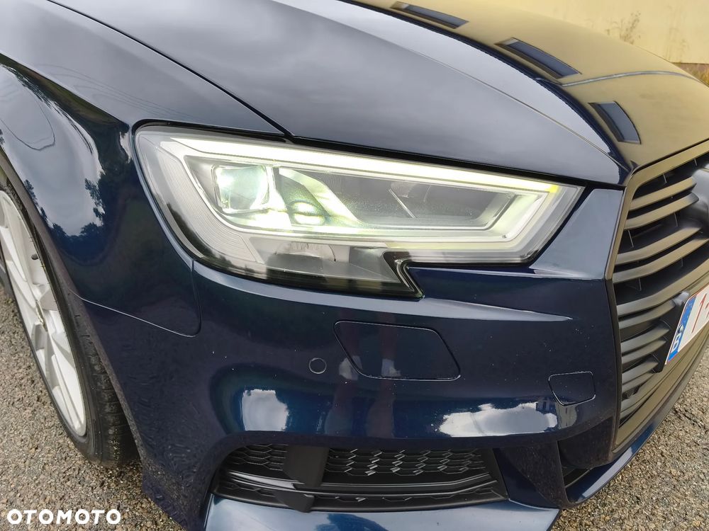 Audi A3 Sportback 35 TFSI S Line - 9