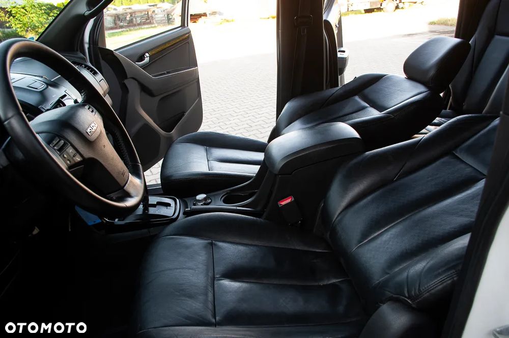 Isuzu D-Max 4x4 Double Cab Autm Limited Edition - 10