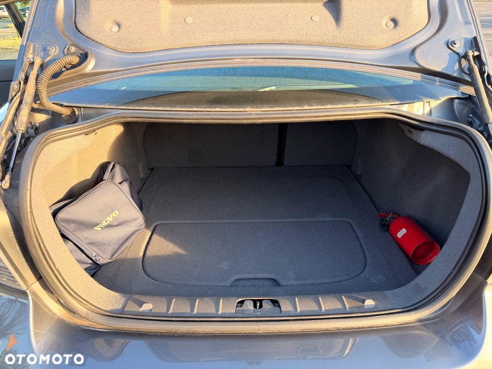 Volvo S40 2.0D - 8