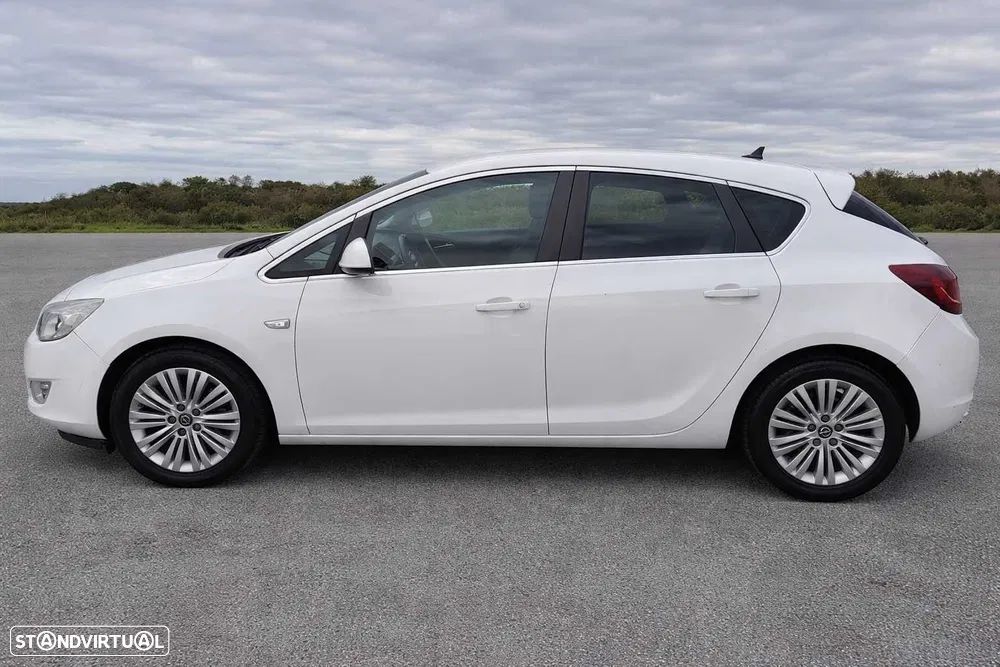 Opel Astra 1.7 CDTI DPF Cosmo - 1