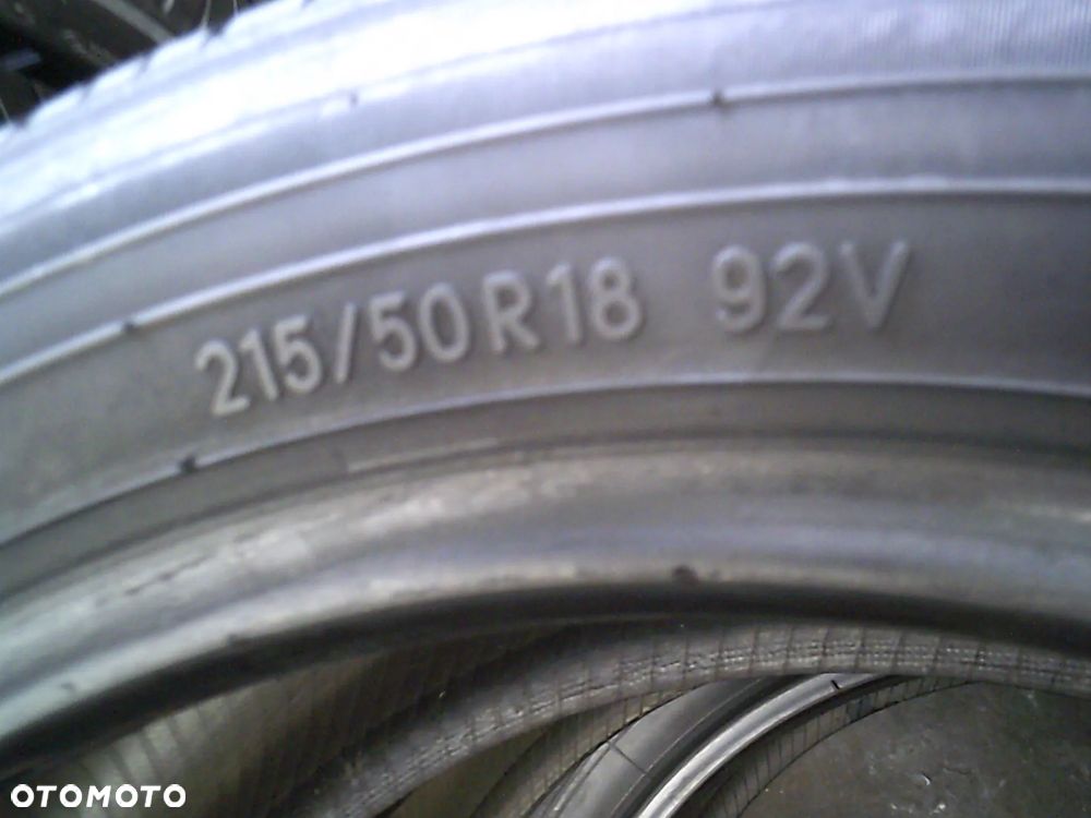 2x TOYO Proxes R40 215/50R18 5,5mm 2023 - 2