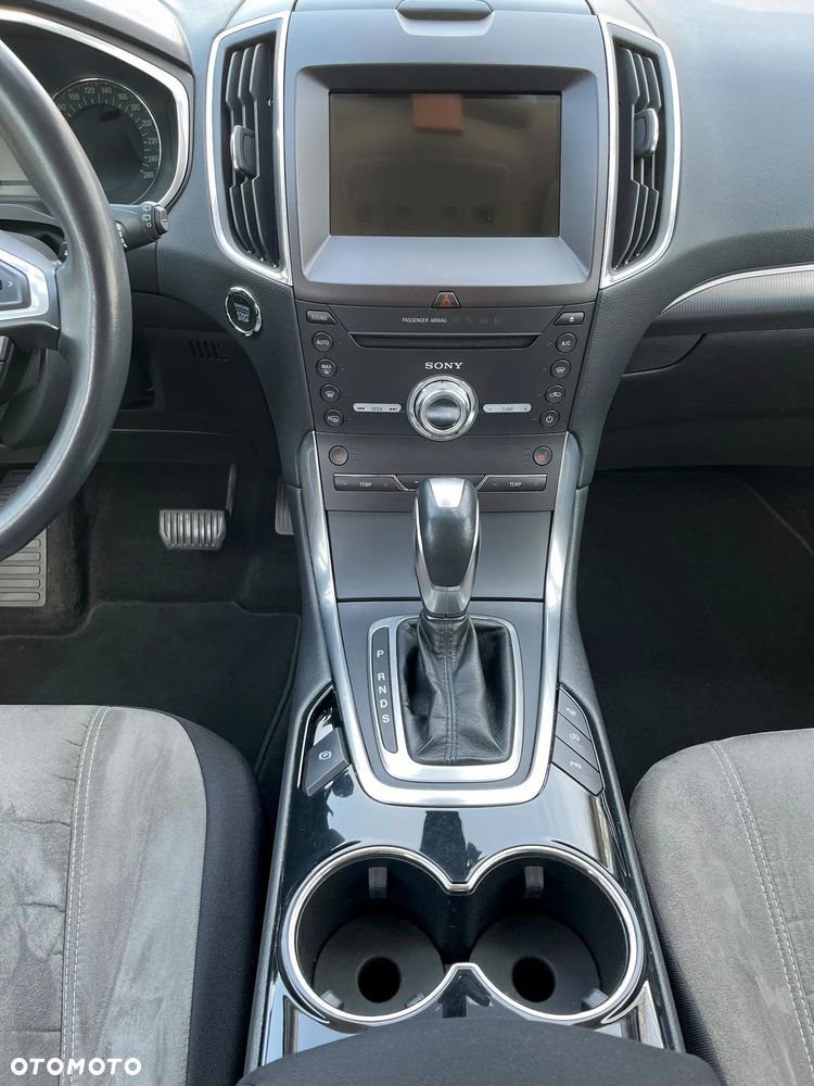 Ford S-Max 2.0 TDCi 4WD Titanium PowerShift - 14