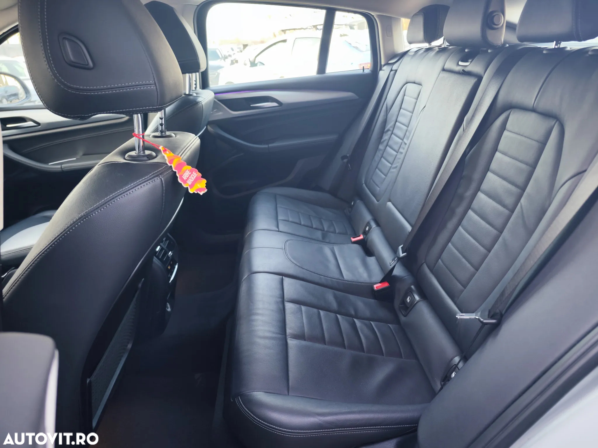 BMW X4 xDrive20d - 29