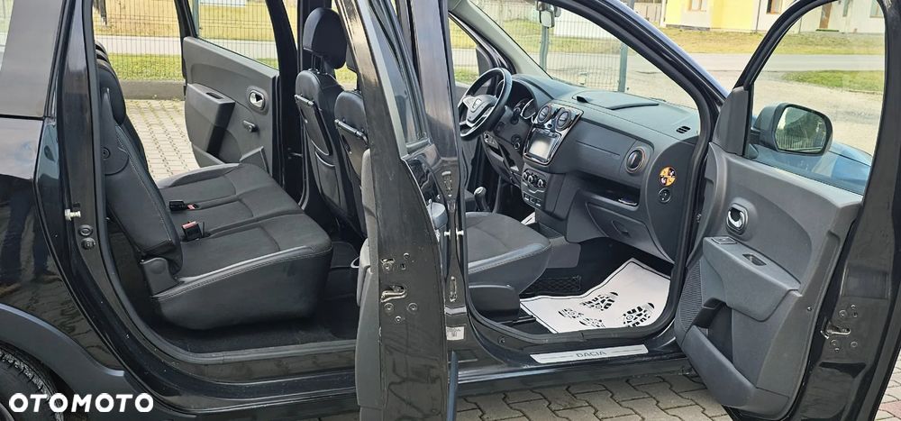 Dacia Lodgy TCe 115 Stepway - 4