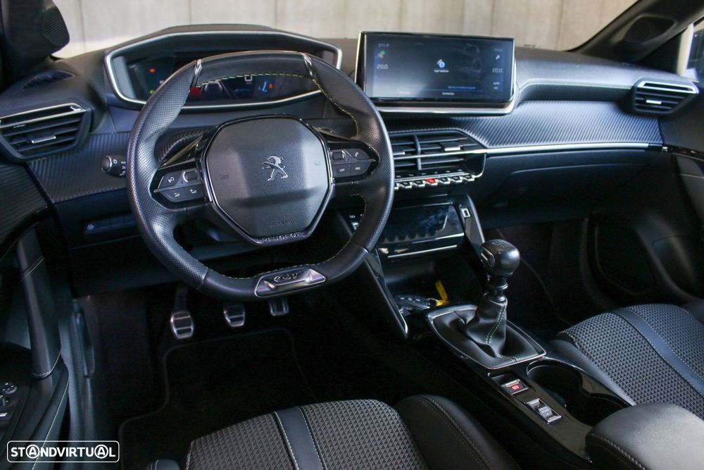 Peugeot 208 1.2 PureTech GT - 5