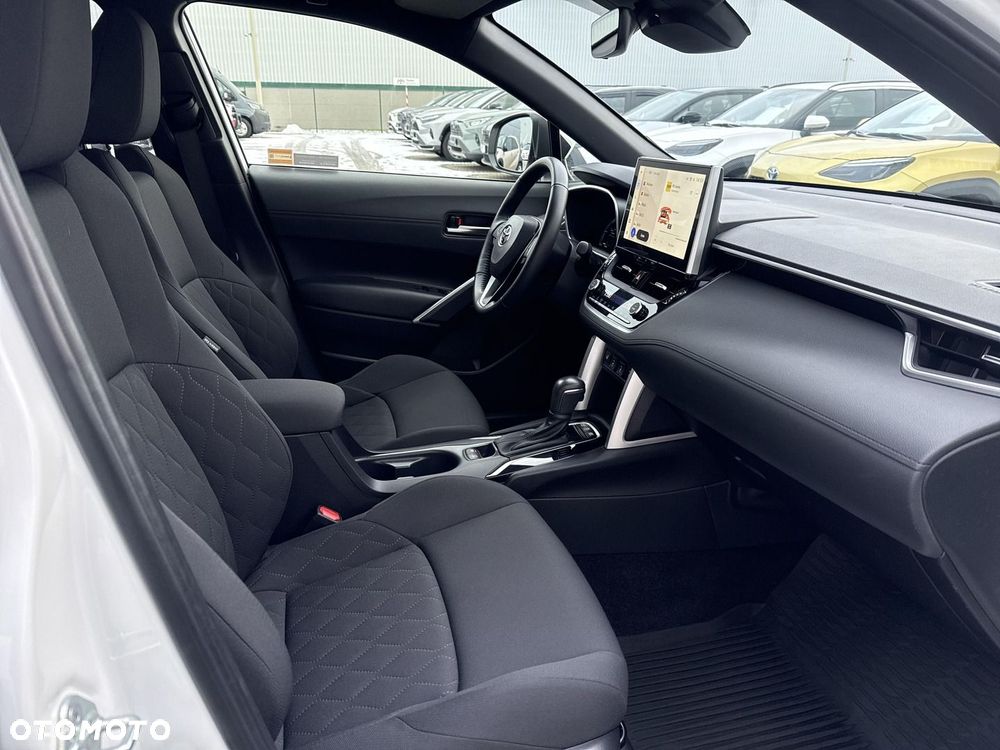 Toyota Corolla Cross - 7