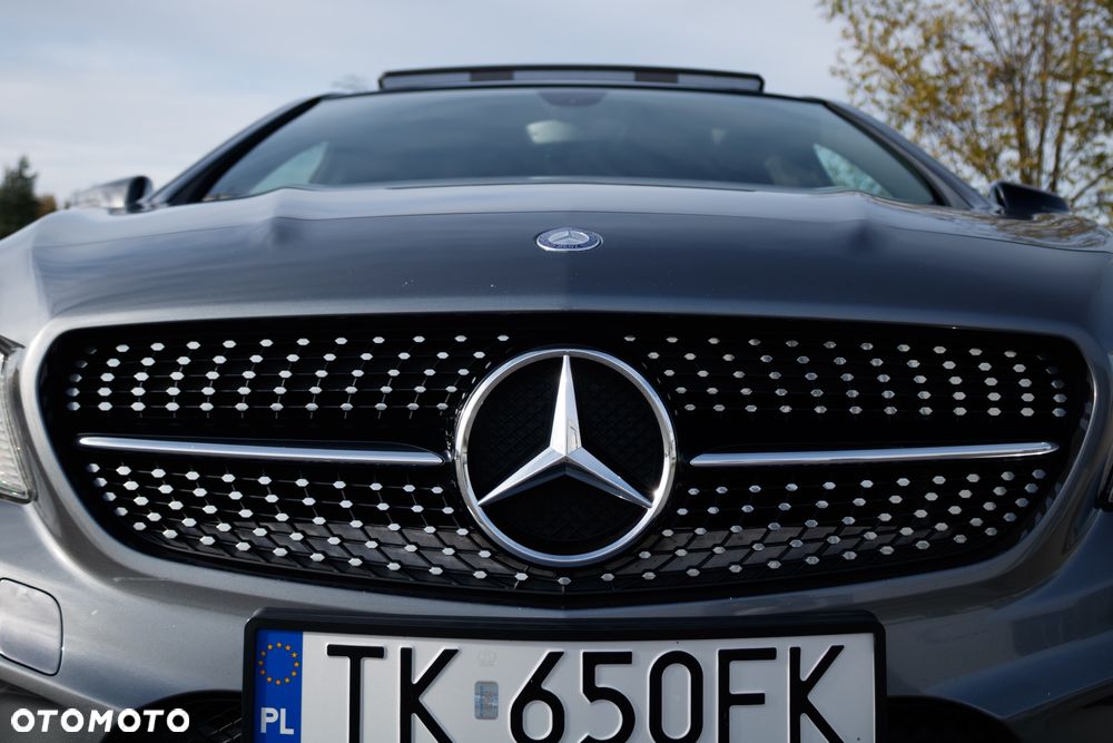 Mercedes-Benz CLA - 32