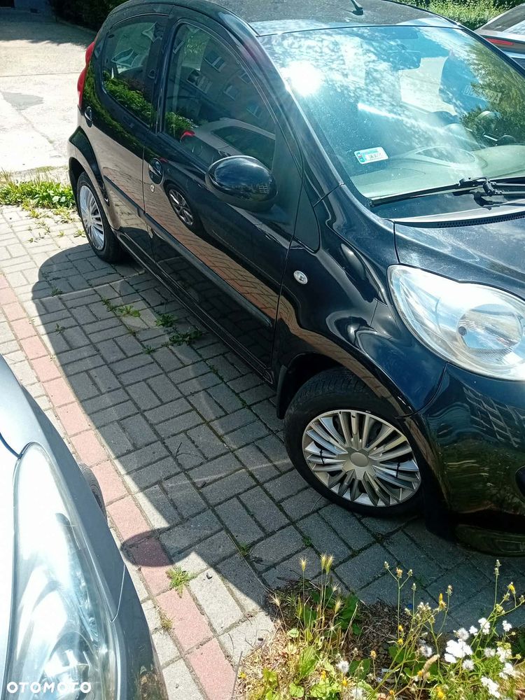 Peugeot 107 1.0 Happy - 4