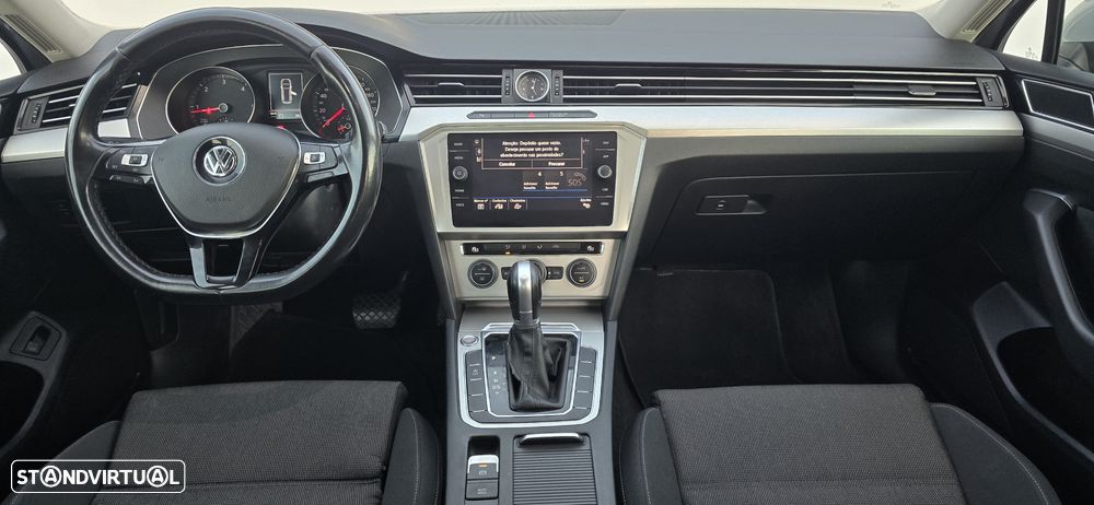 VW Passat Variant 2.0 TDi Business Package DSG - 16