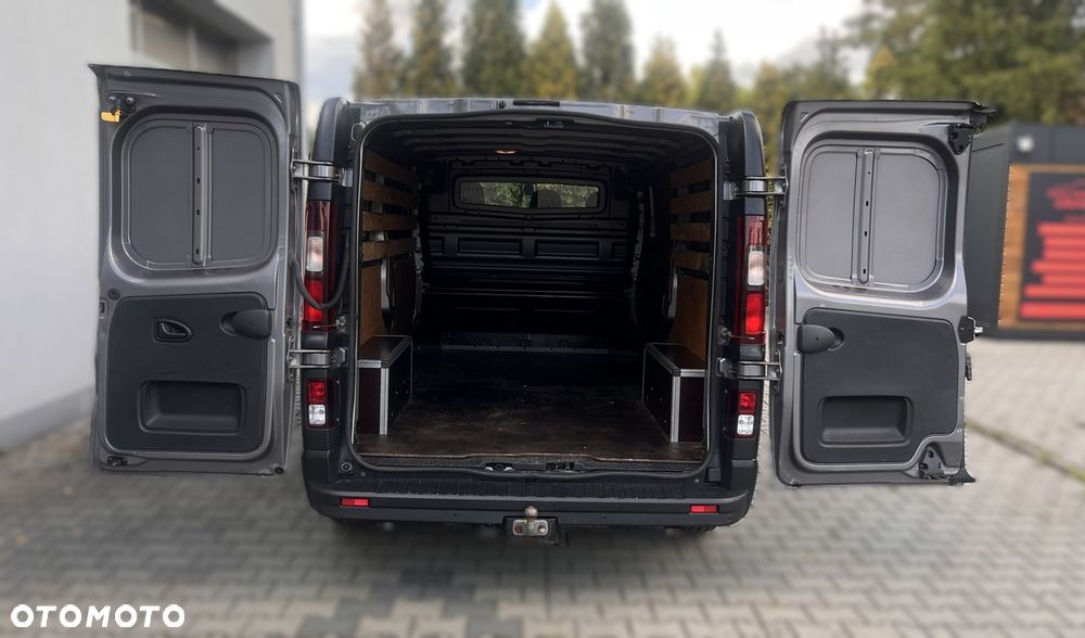 Renault Trafic - 22