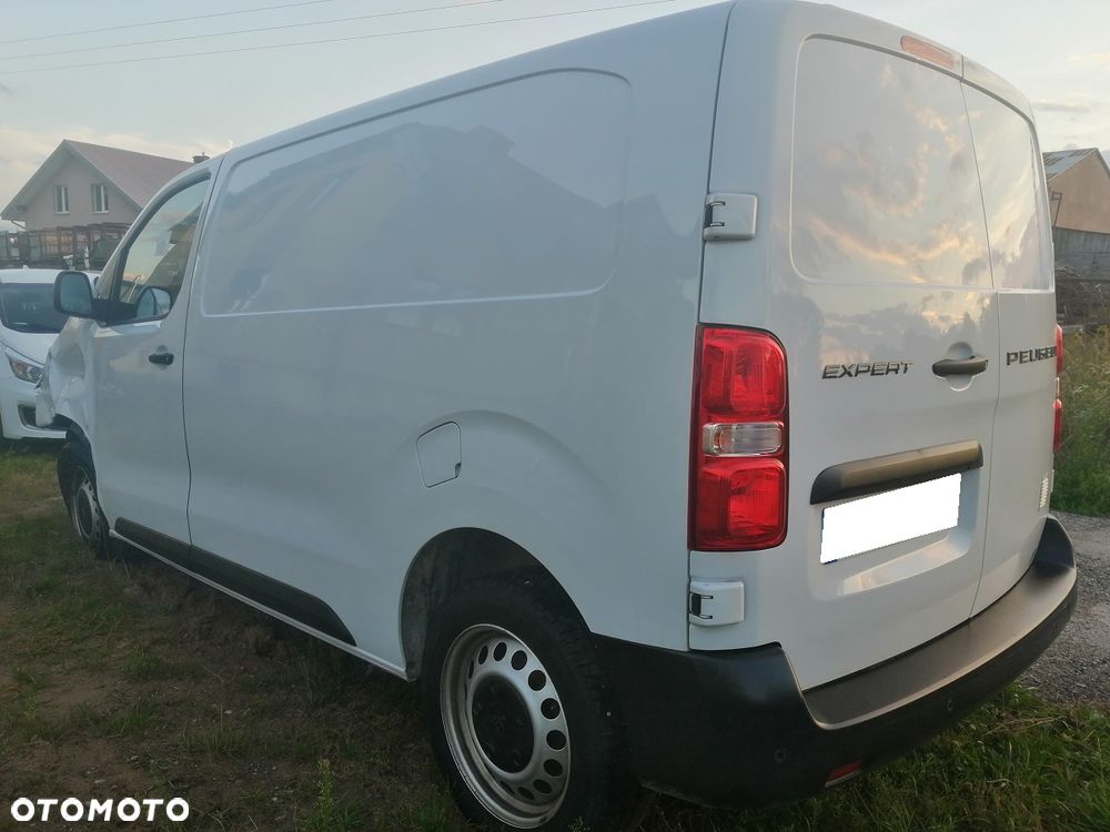 Peugeot Expert - 8