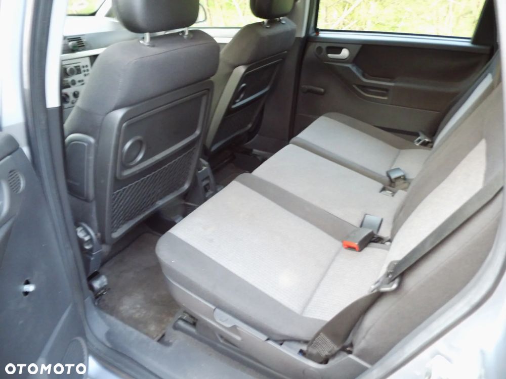 Opel Meriva - 10