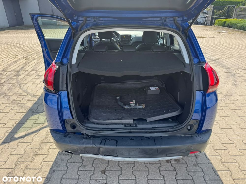 Peugeot 2008 PureTech 130 Stop&Start EAT6 Allure - 16