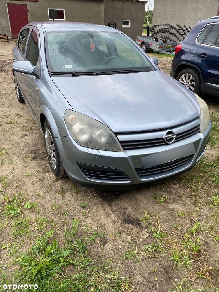 Opel Astra 1.7 CDTI Essentia - 1
