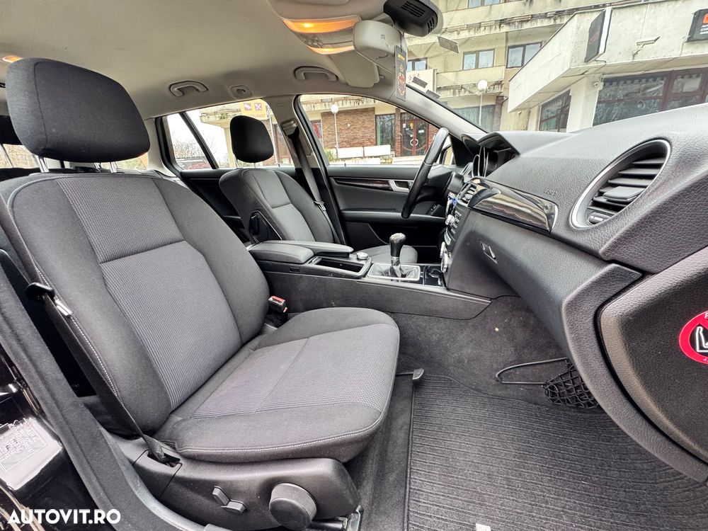 Mercedes-Benz C 200 CDI DPF BlueEFFICIENCY - 15