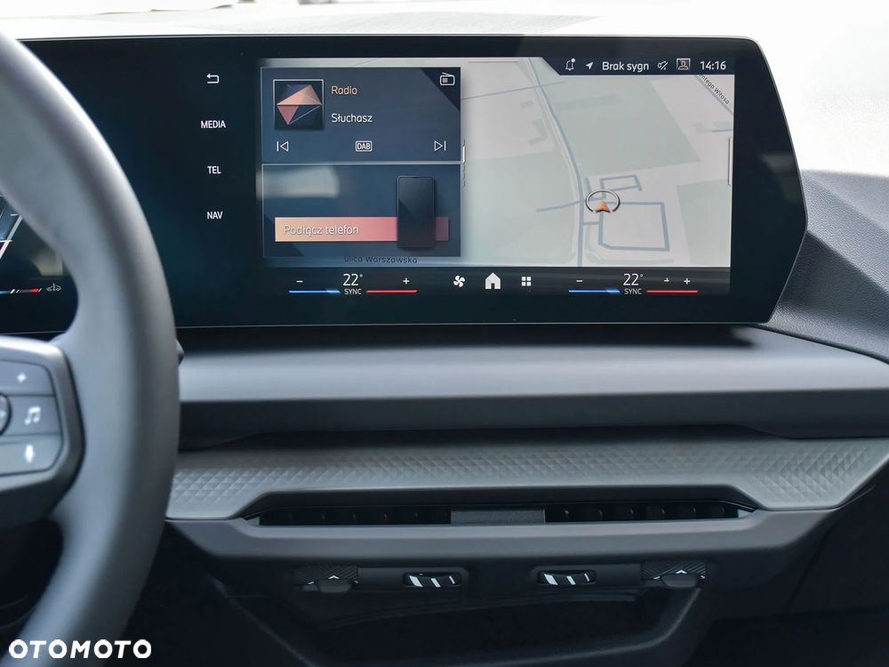 BMW Seria 2 216i - 25