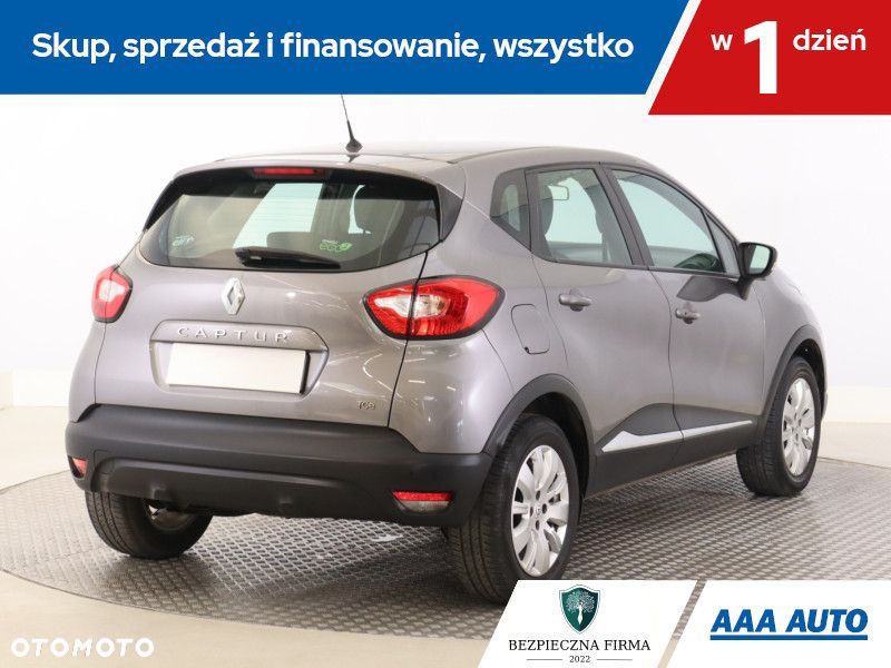 Renault Captur - 6