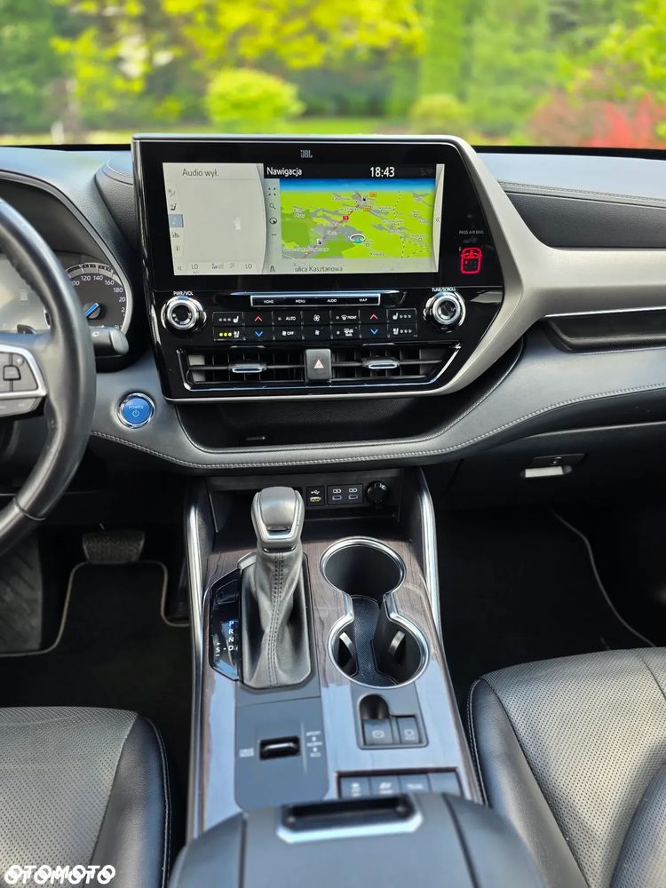 Toyota Highlander 2.5 Hybrid Executive Style - 23