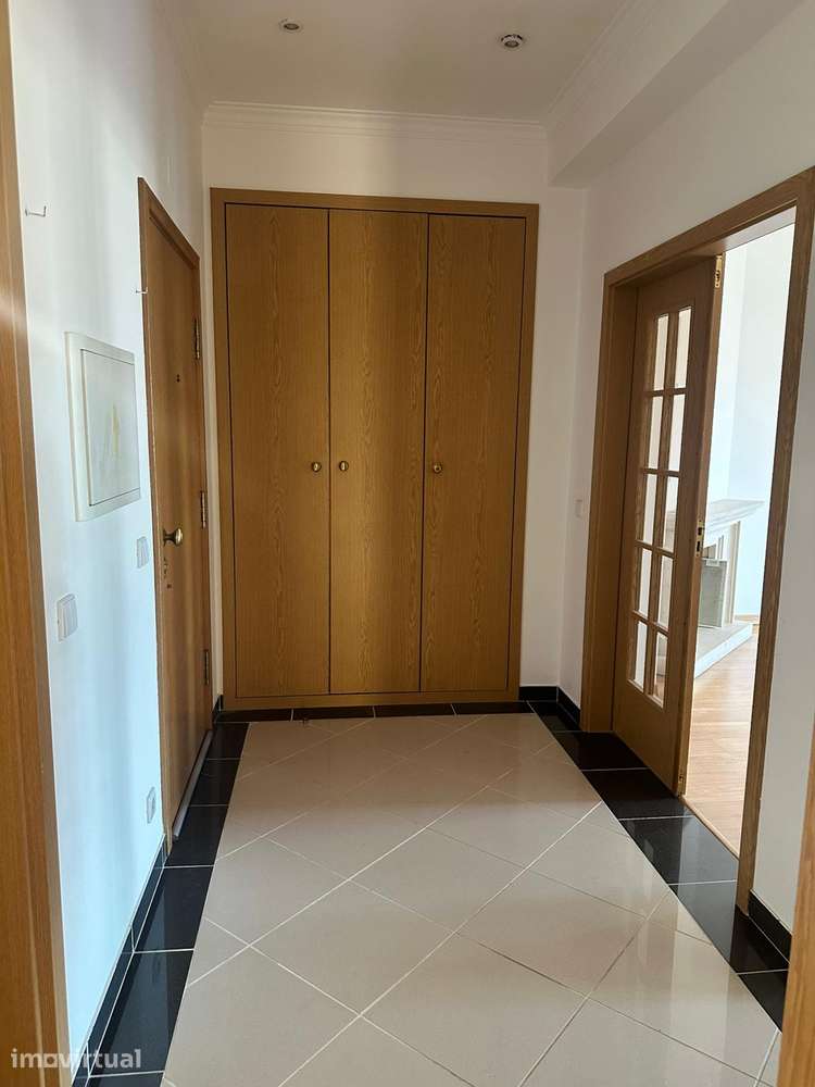 Apartamento tipologia T3 em condomínio fechado - Grande imagem: 5/26