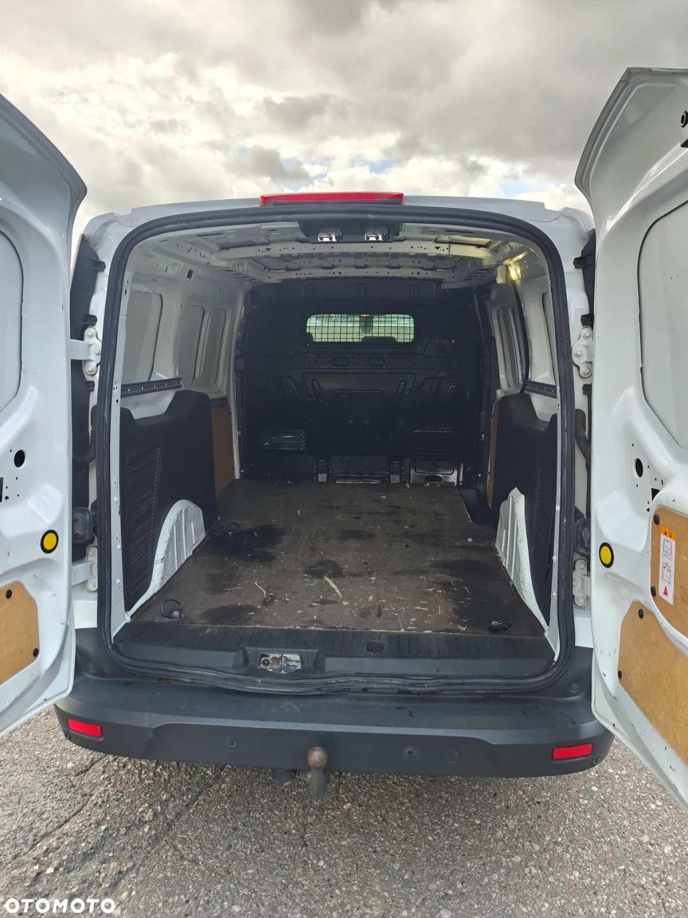 Ford Connect - 10