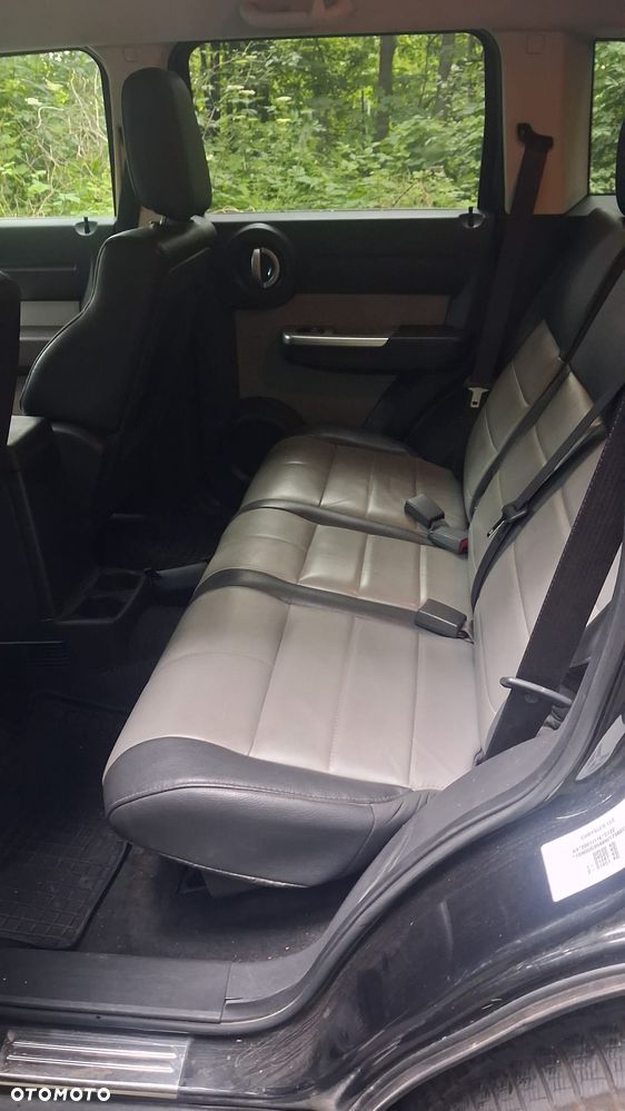 Dodge Nitro 2.8 CRD SE - 5