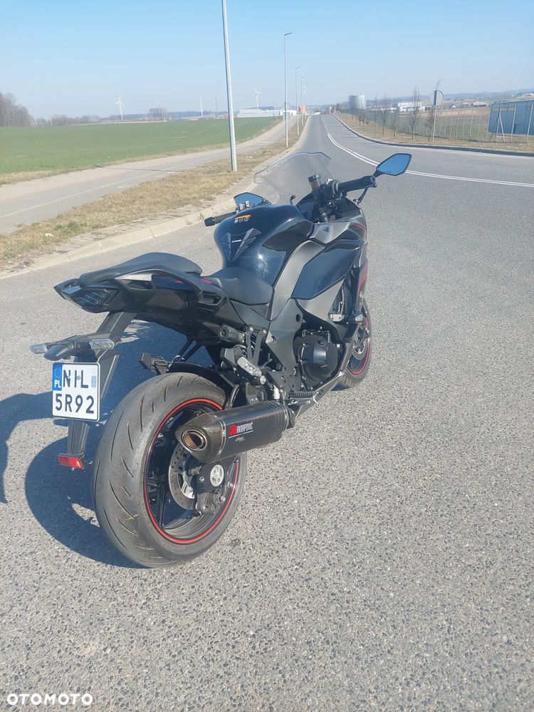 Kawasaki Ninja 1000 SX - 4