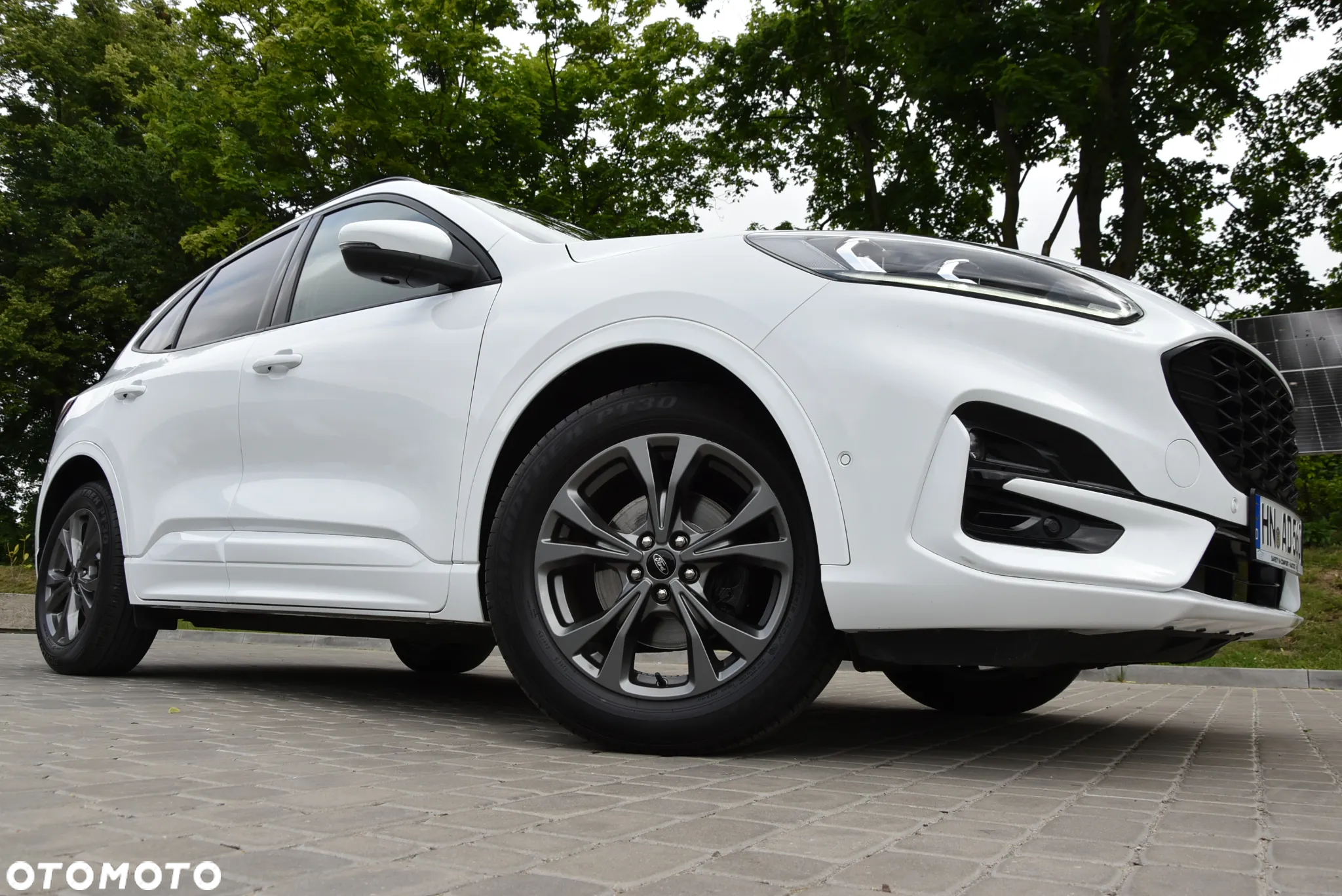 Ford Kuga 2.0 EcoBlue Hybrid ST-LINE X - 30