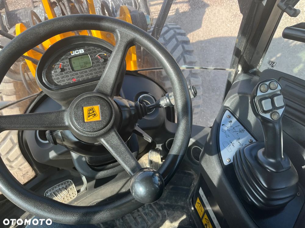 JCB 409 T4 - 19