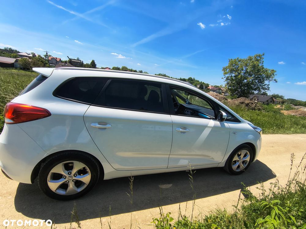 Kia Carens 1.6 GDI L EU6 - 8