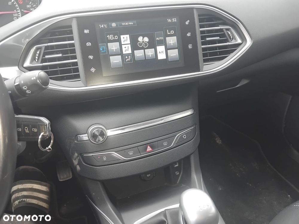 Peugeot 308 PureTech 130 Stop & Start Allure - 8