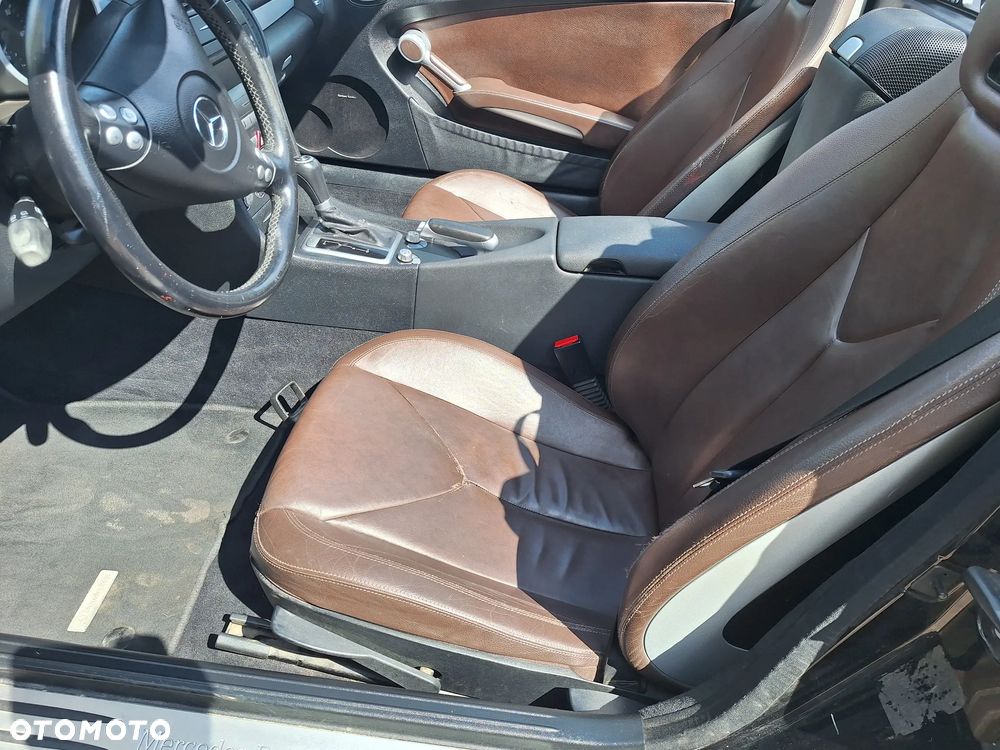 Mercedes-Benz SLK - 15