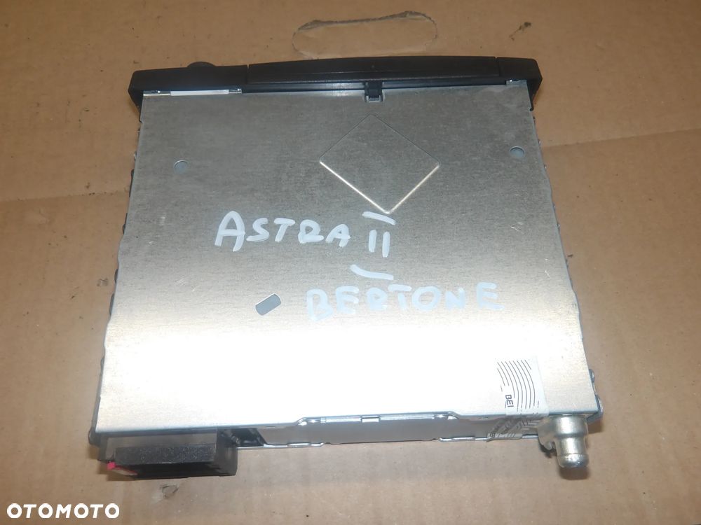 OPEL ASTRA G II BERTONE 3D 98-09 1.8B RADIO 24469302 - 6