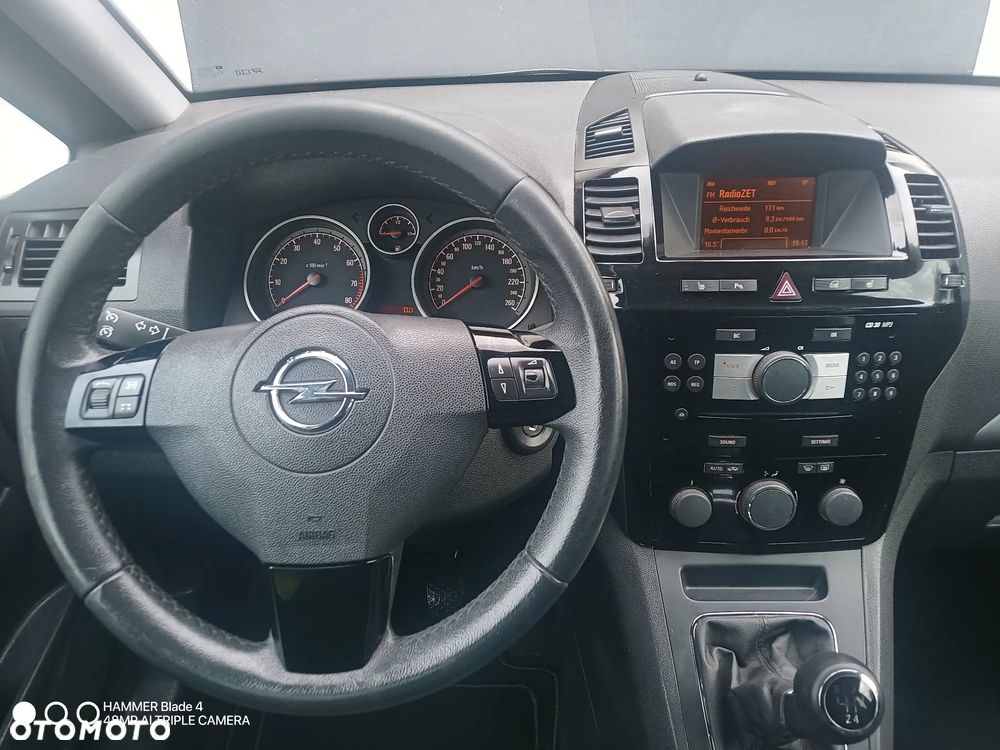 Opel Zafira 1.8 Family Plus - 16