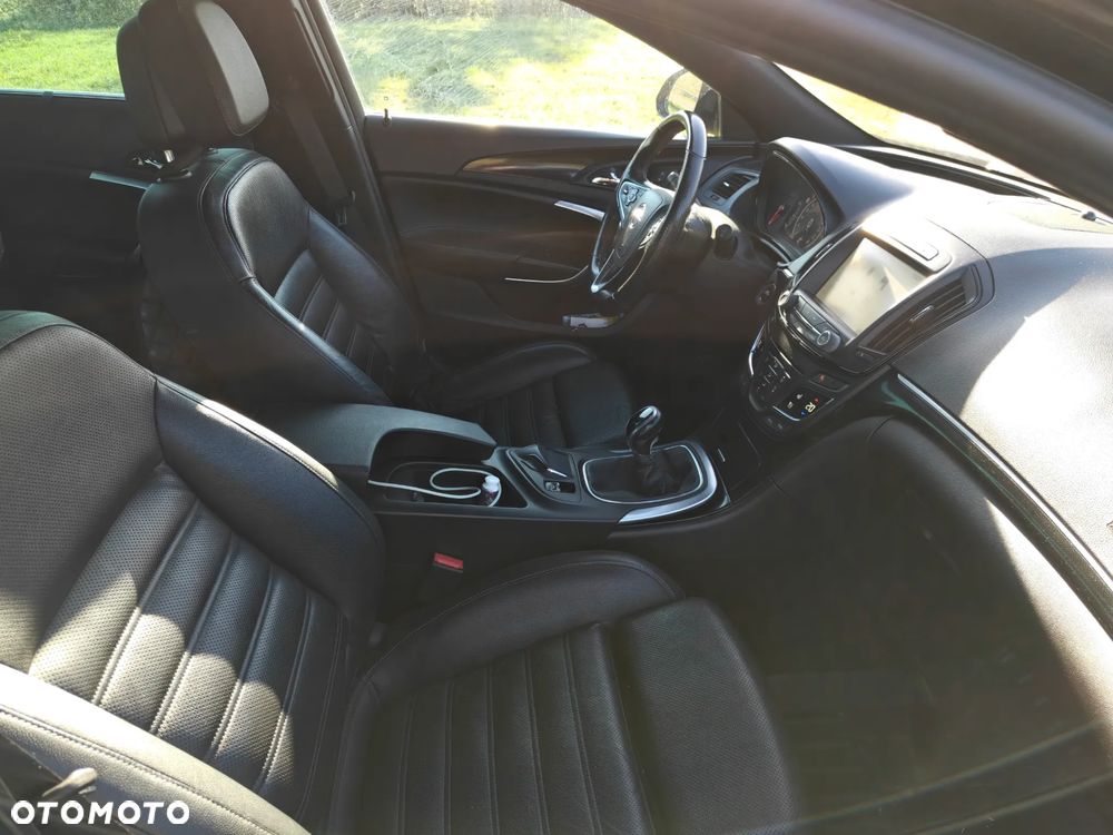 Opel Insignia - 27